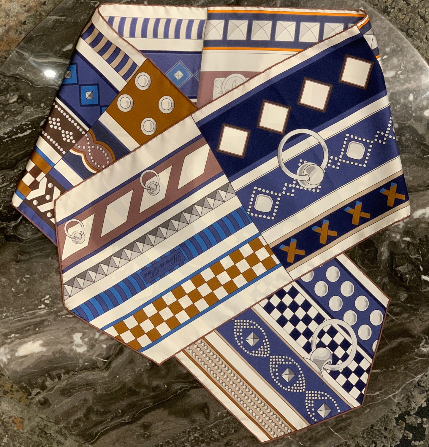 Hermès Silk Accessories - Scarf / Shawl / Twilly