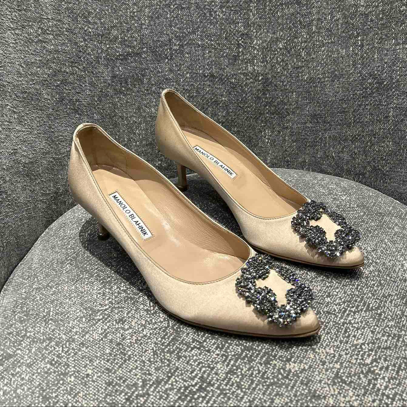 Manolo Blahnik HANGISI Light Grey Satin Jewel Buckle 50mm Low Heel