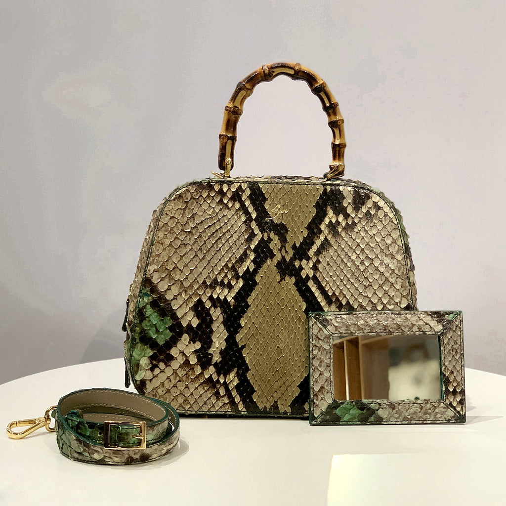 Buti Pelletterie - Bowling 26 in Real Python with Bamboo Handle