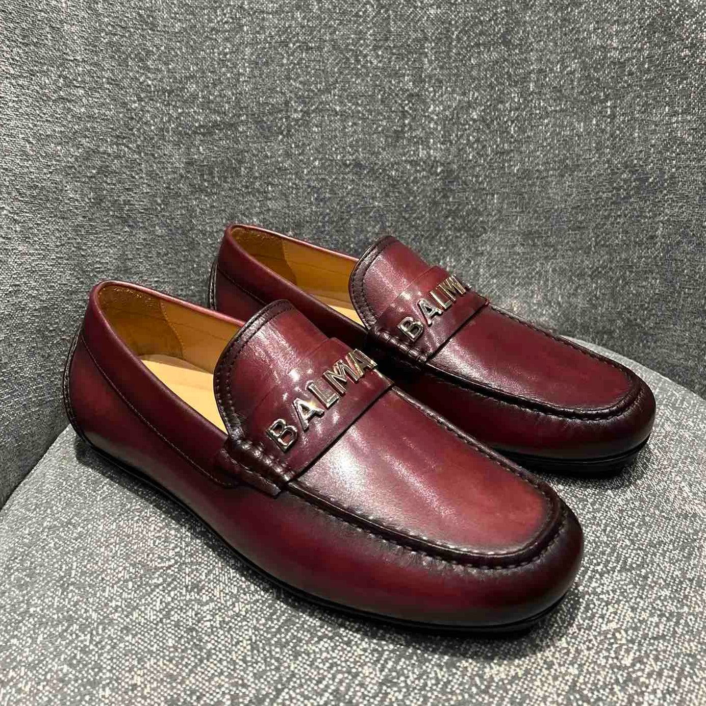 BALMAIN METAL LOGO HOMBRE LEATHER Loafers - Size 42