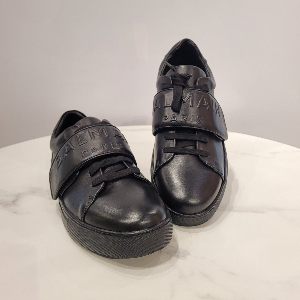 BALMAIN BLACK LEATHER ELASTIC SLIP ON SNEAKERS  - Size 41 / 43