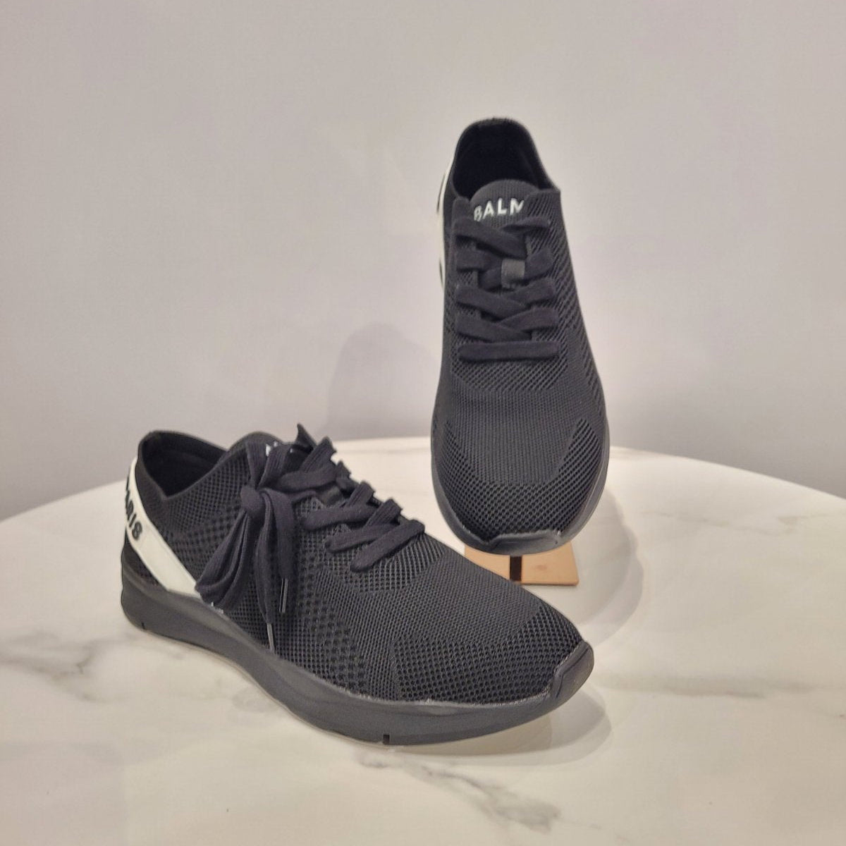 BALMAIN MESH KNIT SNEAKERS WITH RUBBER LOGO BAND - Size 41