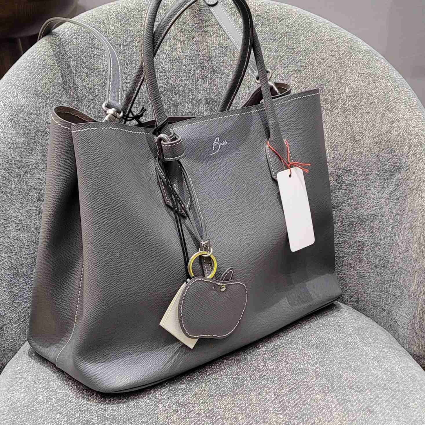 BUTI HAND BAG with Apple Charm