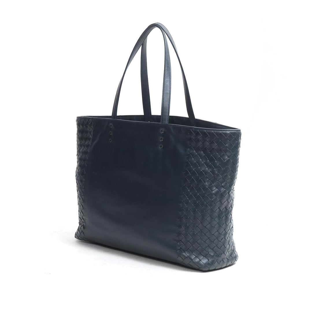 Leather Tote Bag in Black