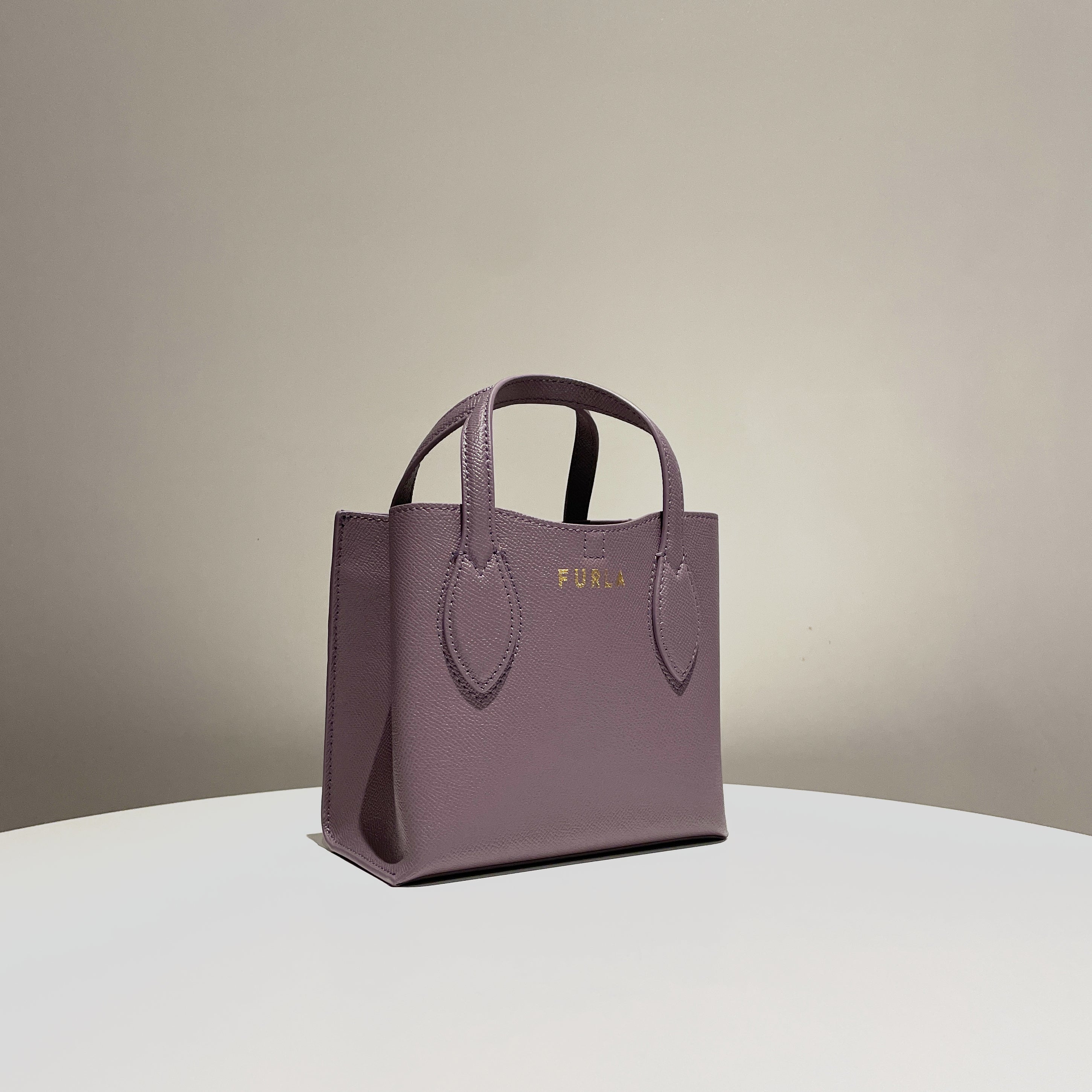 Furla Circe Small Shoulder Bag in Calfskin Leather