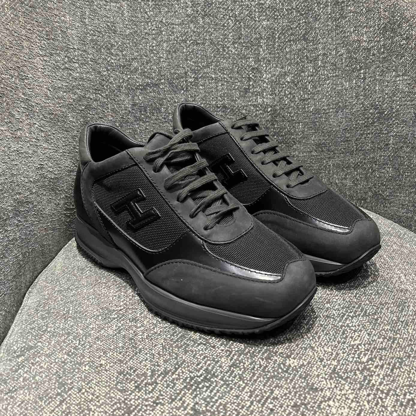 Hogan BLACK SNEAKERS (6, MENS)