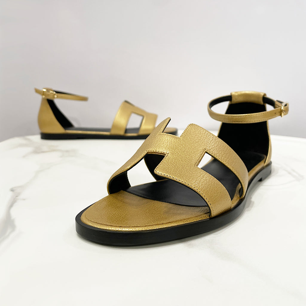Hermès Santorini Sandals in Grained Goatskin with Metallic Finish