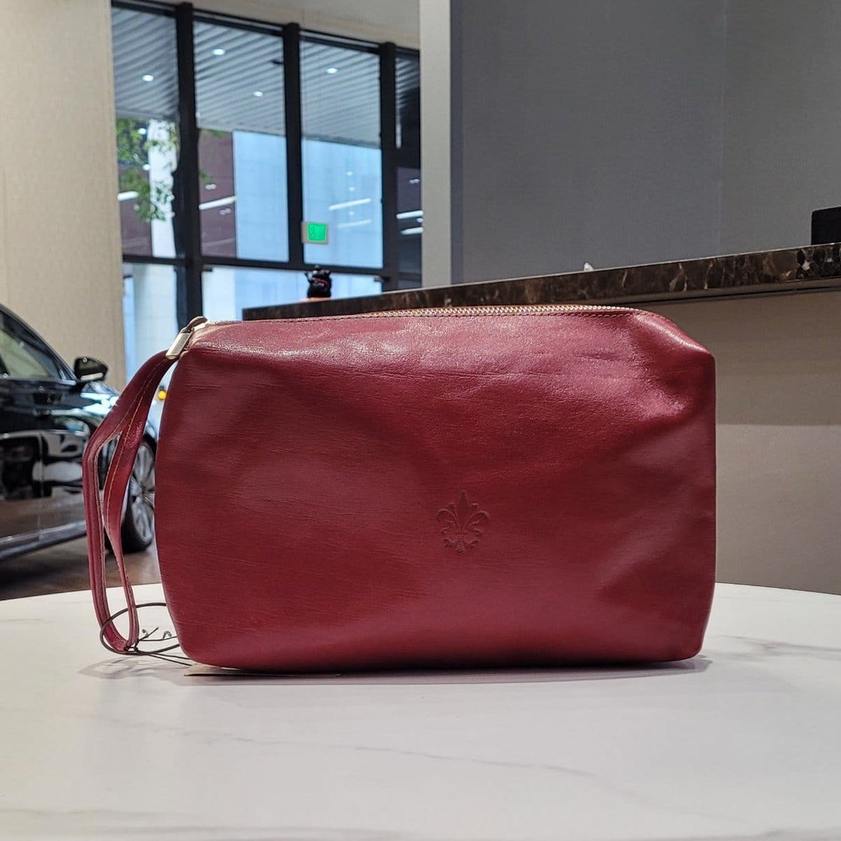 ARTISAN ITALIAN LEATHER CLUTCH BAG WITH WRIST STRAP