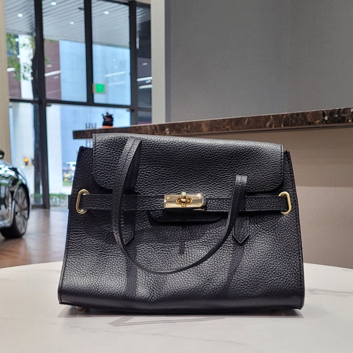 ARTISAN ITALIAN LEATHER SHOULDER BAG BLACK