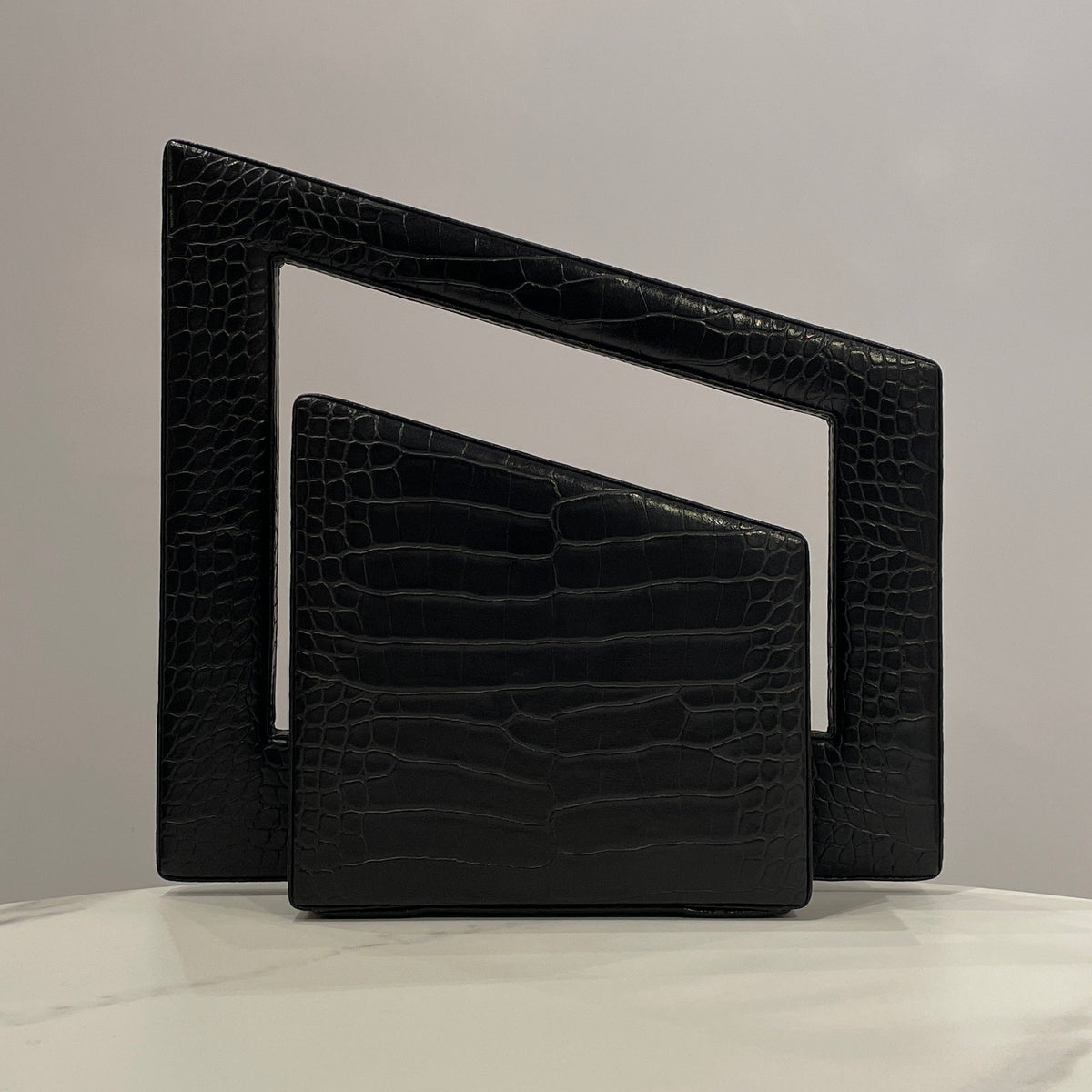 JIANO IRREGULAR CUBE BAG CROC