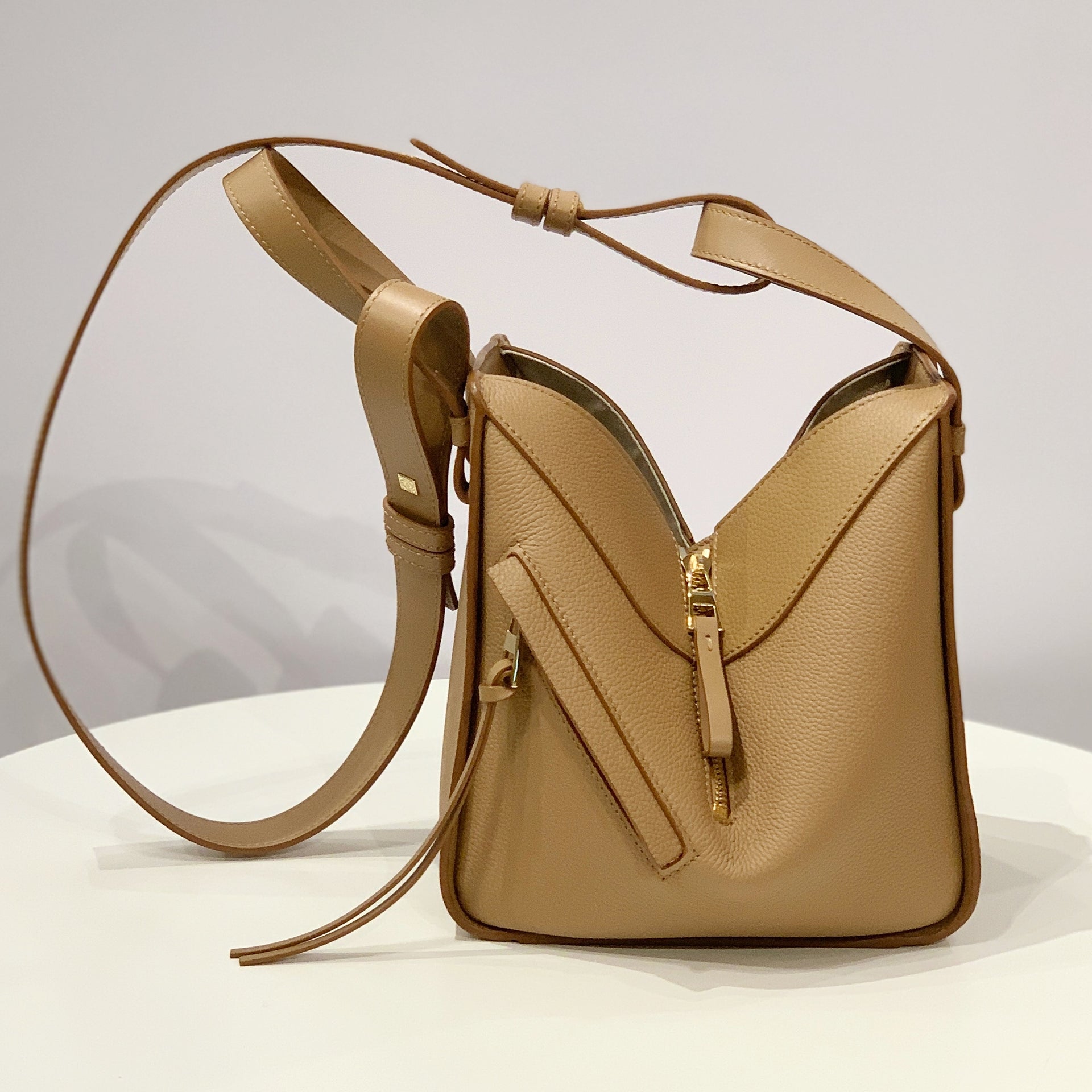 Loewe Hammock Bag Small and Compact – Corso Como 88