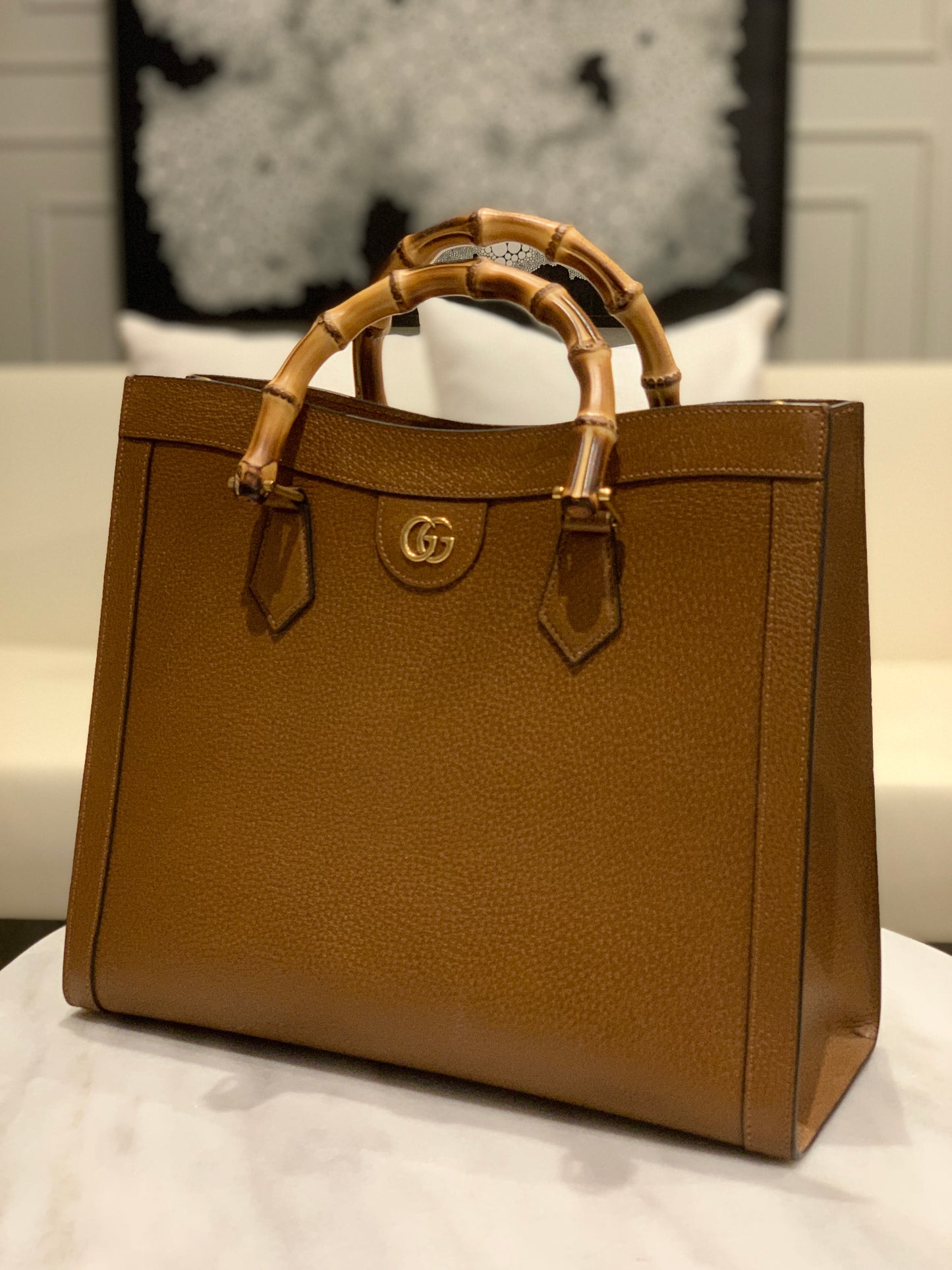 Gucci Diana Medium Tote Bag