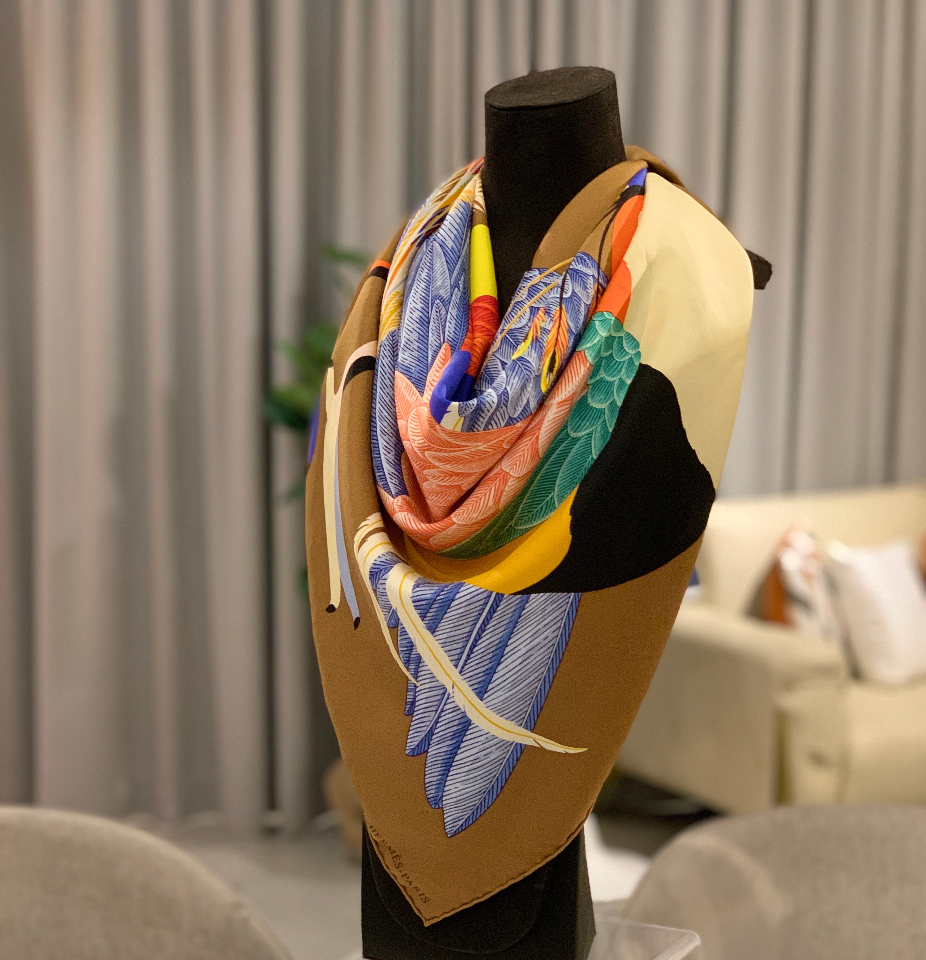Hermès Silk Accessories - Scarf / Shawl / Twilly